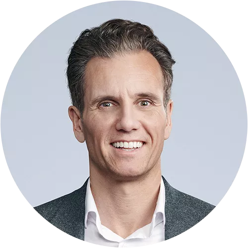 Julien Dirand, vice-président, Moyennes entreprises et Capital de risque